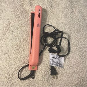 Amika coral pink hair straightener